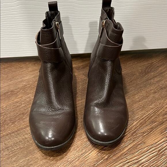 Isaac Mizrahi Brown Ankle Boots with Sleek Design - Picture 2 of 13